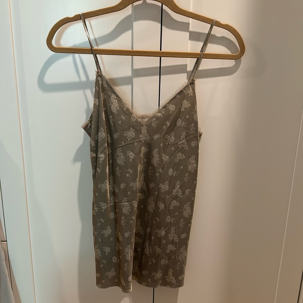 Vince silky tank
